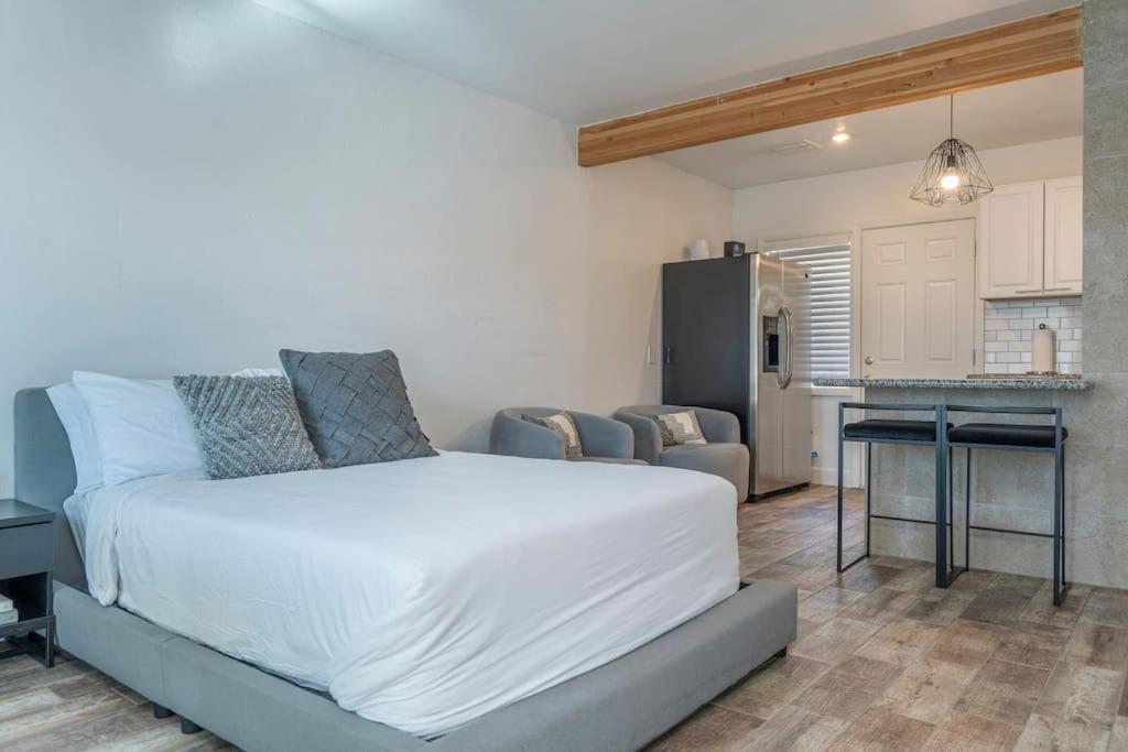 Aparthotel Ash And Ko Phoenix Zewnętrze zdjęcie